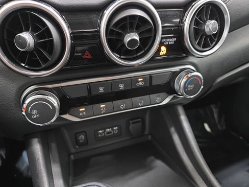 Used 2024 Nissan Sentra SV image 24