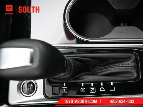 Used 2024 Nissan Altima 2.5 SV image 16