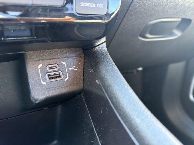 Used 2024 Jeep Compass Latitude AWD/4WD image 31
