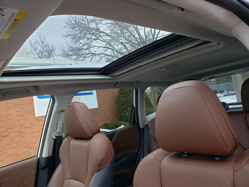 Used 2023 Subaru Forester Touring image 10