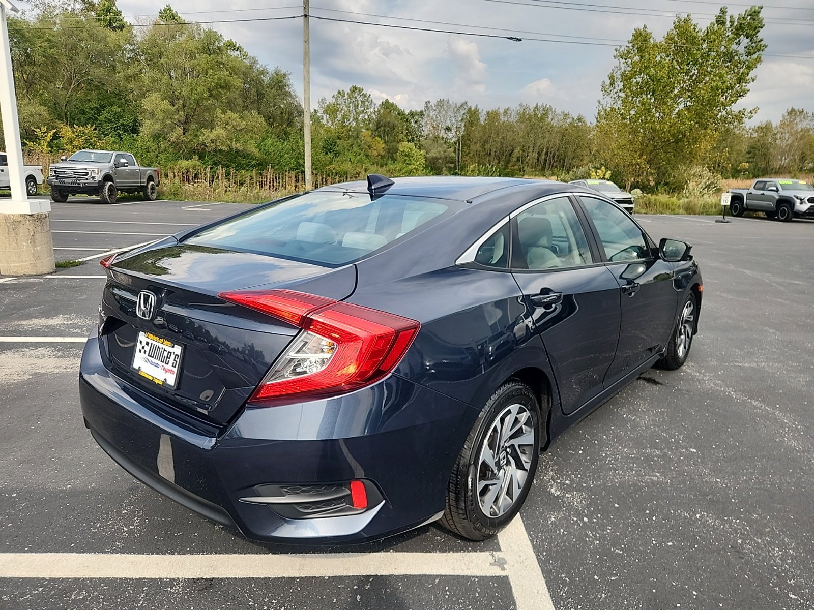 Used 2017 Honda Civic EX image 6