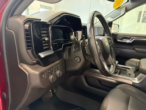 Used 2023 Chevrolet Silverado 1500 LTZ w/ LTZ Premium Package AWD/4WD image 19
