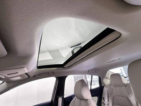 New 2026 Nissan Sentra SL w/ Floor Mat Package FWD image 19