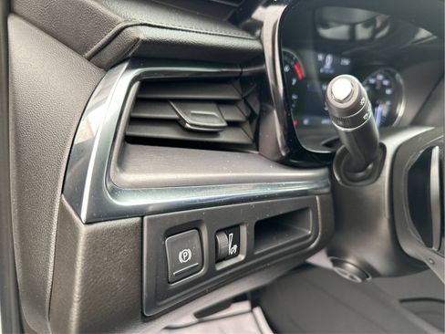 Used 2020 Cadillac XT5 Luxury FWD image 19