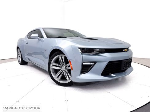 Used 2017 Chevrolet Camaro SS RWD image 1