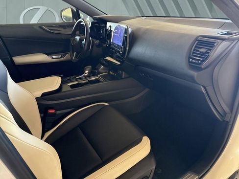 Certified 2022 Lexus NX 250 AWD image 29