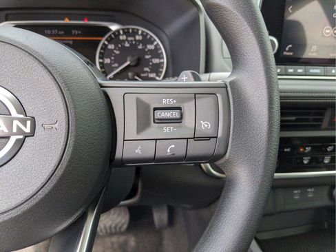 Certified 2025 Nissan Rogue S FWD image 36