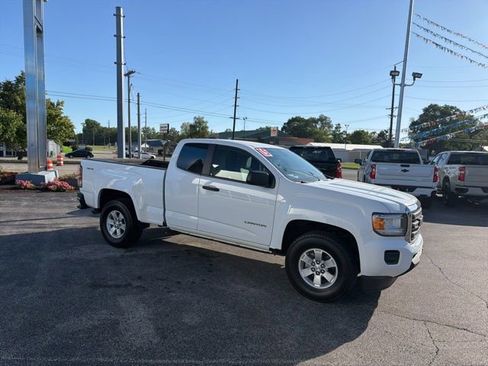 Used 2015 GMC Canyon 4x4 Extended Cab w/ Convenience Package image 18