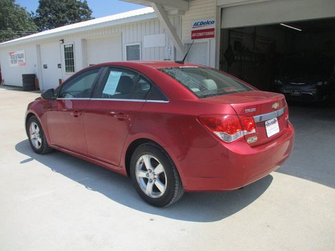 Used 2011 Chevrolet Cruze LT FWD image 13