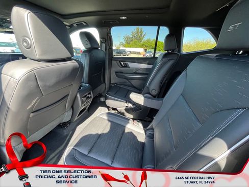 New 2026 Buick Enclave Sport Touring w/ Power Package image 13