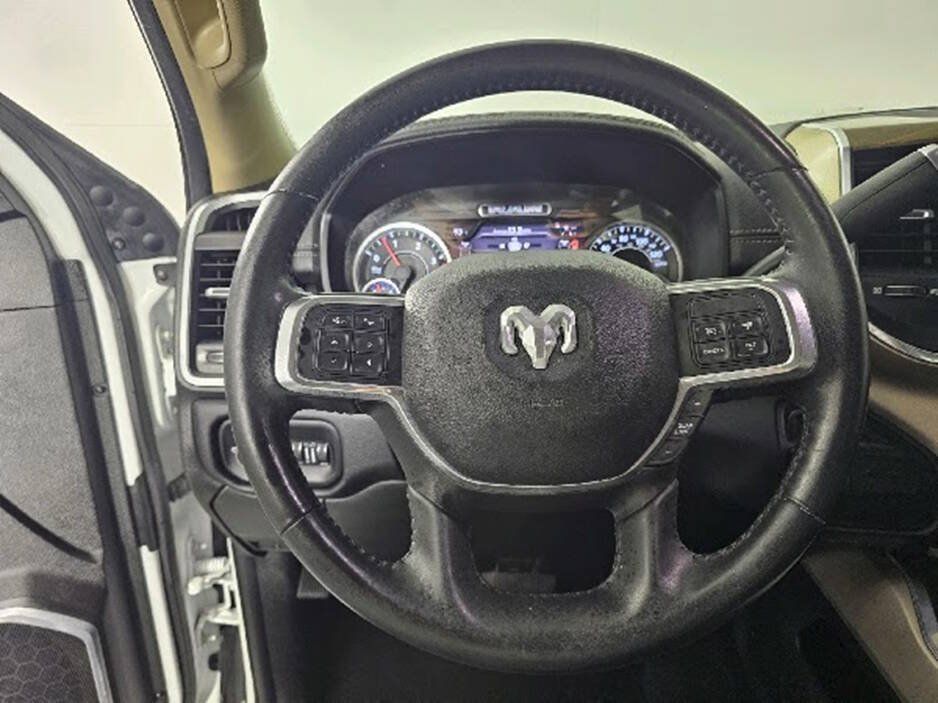 Used 2022 RAM 2500 Laramie AWD/4WD image 13
