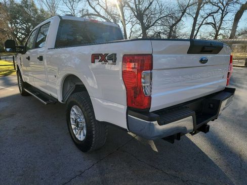 Used 2020 Ford F250 XL w/ STX Appearance Package AWD/4WD image 5