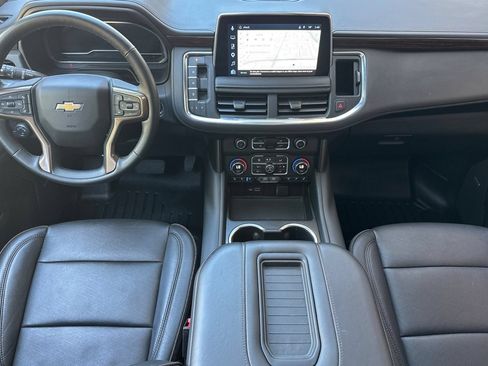 Used 2023 Chevrolet Suburban High Country w/ LPO, Illumination Package AWD/4WD image 15