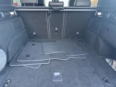 Used 2023 Alfa Romeo Stelvio Ti image 52