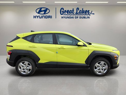 New 2026 Hyundai Kona SE image 6