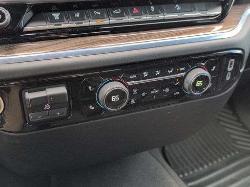 Used 2024 Chevrolet Silverado 3500 LT w/ All Star Edition AWD/4WD image 18