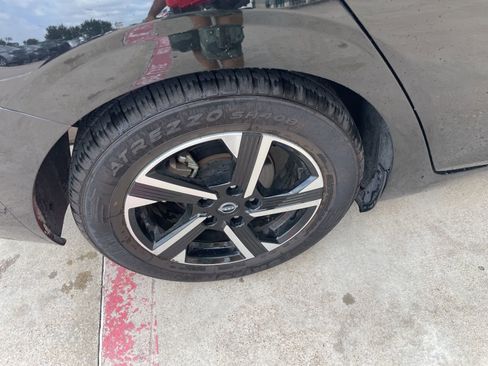 Used 2024 Nissan Sentra SV FWD image 8