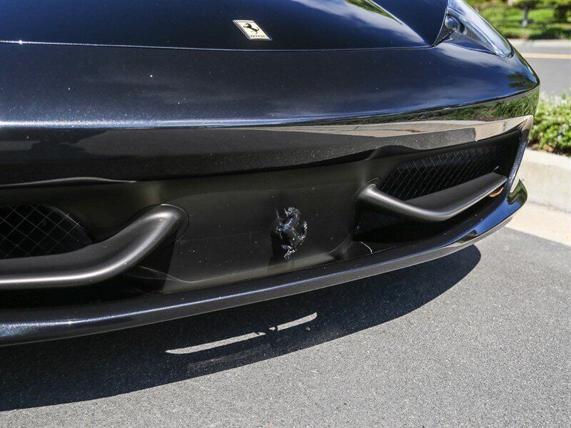 Used 2013 Ferrari 458 Spider RWD image 28