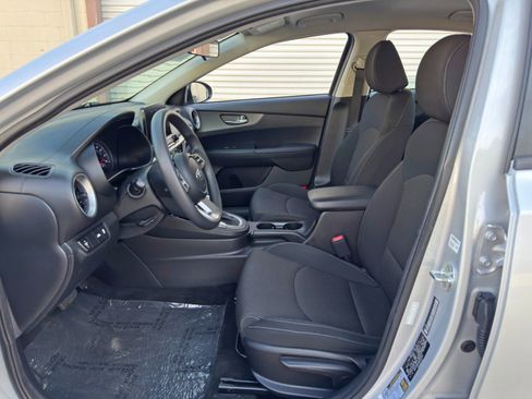 Used 2021 Kia Forte LXS FWD image 15