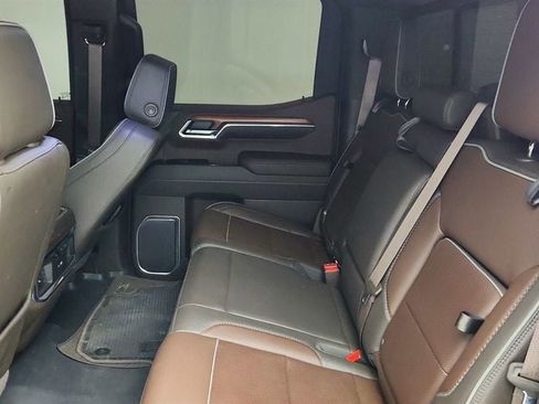 Used 2023 GMC Sierra 1500 Denali w/ Denali Reserve Package AWD/4WD image 21