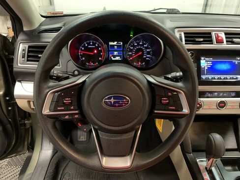 Used 2018 Subaru Outback 2.5i image 21