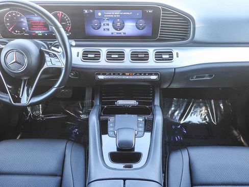 Used 2024 Mercedes-Benz GLE 450e 4MATIC image 13