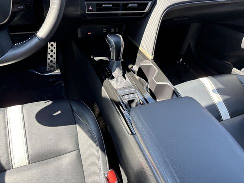 Used 2025 Toyota Camry SE w/ Multimedia Upgrade Package FWD image 22