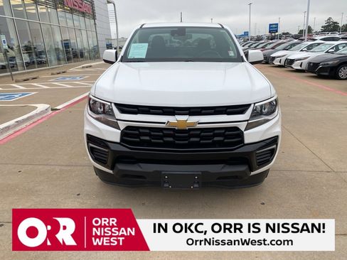 Used 2022 Chevrolet Colorado LT w/ Fleet Safety Package image 8