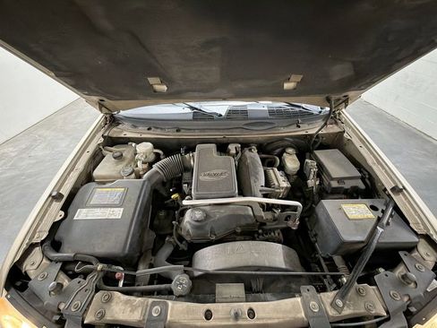 Used 2005 GMC Envoy SLE w/ Sle Preferred Equipment Group image 26