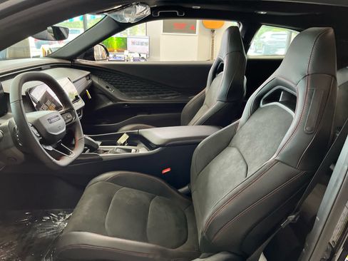 New 2026 Dodge Charger R/T AWD/4WD image 11