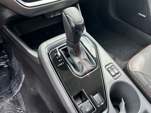 Certified 2025 Subaru Crosstrek 2.5i Limited w/ Crosstrek Mirror Package image 40