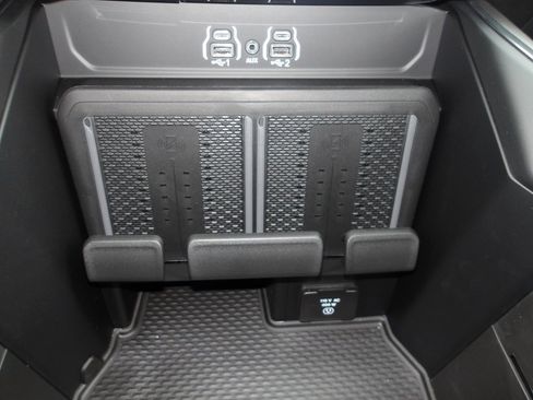 New 2026 RAM 2500 Laramie image 25