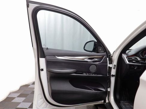 Used 2019 BMW X6 xDrive35i w/ Premium Package image 4