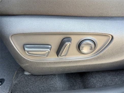 New 2025 Toyota RAV4 XLE image 24