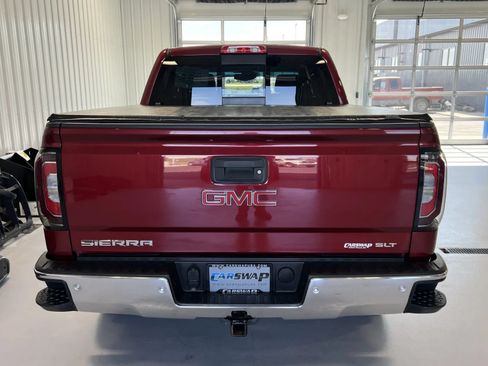 Used 2018 GMC Sierra 1500 SLT AWD/4WD image 4