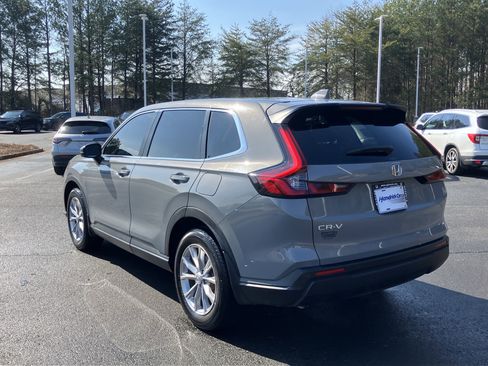 Used 2025 Honda CR-V EX-L image 8