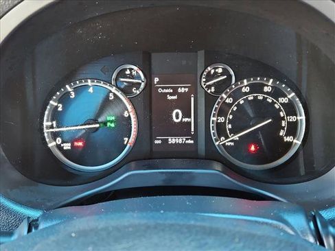 Used 2021 Lexus GX 460 Premium w/ Premium Package image 11