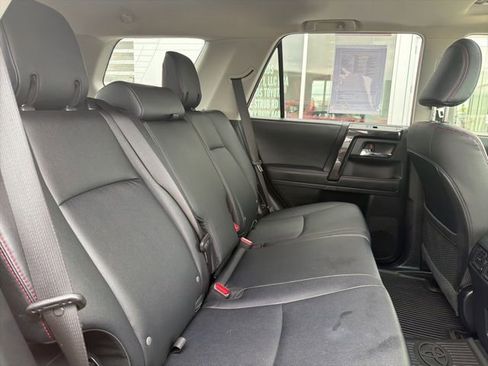 Certified 2024 Toyota 4Runner TRD Off-Road Premium image 38