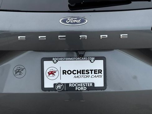 Used 2025 Ford Escape Active AWD/4WD image 50