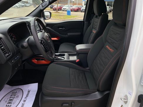 Used 2024 Nissan Frontier PRO-4X w/ Off-Road Protection Package image 13