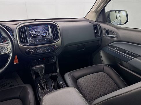 Used 2018 Chevrolet Colorado Z71 image 27