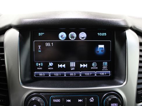 Used 2018 Chevrolet Tahoe LT image 15