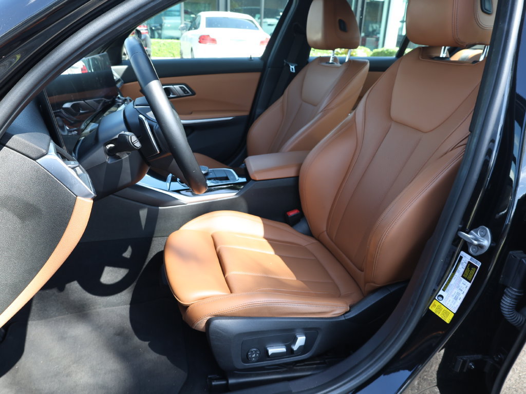Used 2023 BMW 330i Sedan RWD image 15