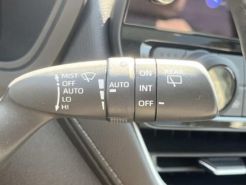 Used 2025 Toyota Grand Highlander AWD Hybrid image 47