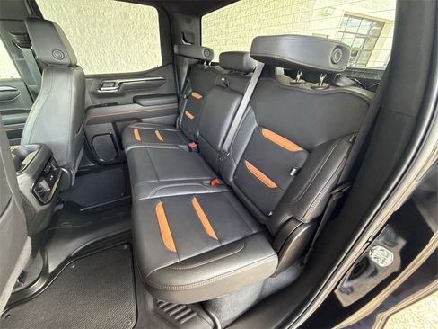 Certified 2025 GMC Sierra 1500 AT4 image 23