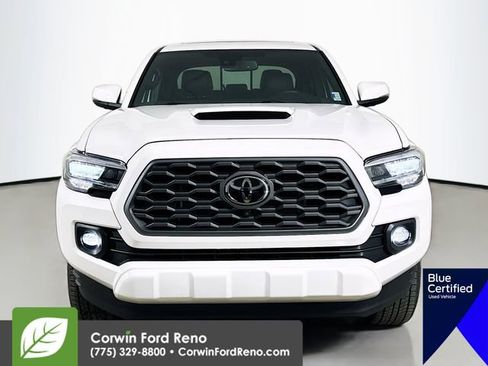 Used 2023 Toyota Tacoma TRD Sport image 2