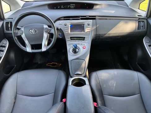 Used 2013 Toyota Prius Persona Series FWD image 16