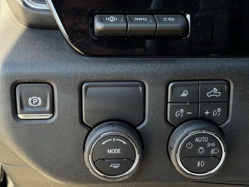 Certified 2026 Chevrolet Silverado 1500 LTZ w/ LTZ Premium Texas Edition image 24