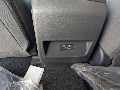 New 2026 Nissan Frontier SV image 25