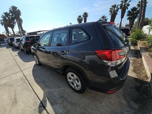 Used 2023 Subaru Forester image 5